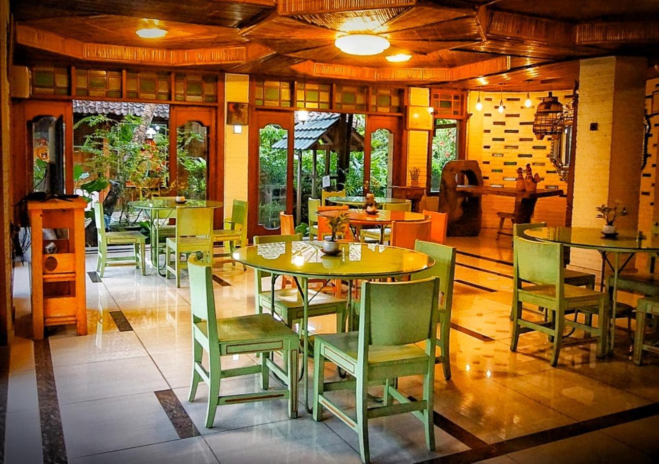 Arys Garden Hotel Yogyakarta Γιογκιακάρτα Εξωτερικό φωτογραφία