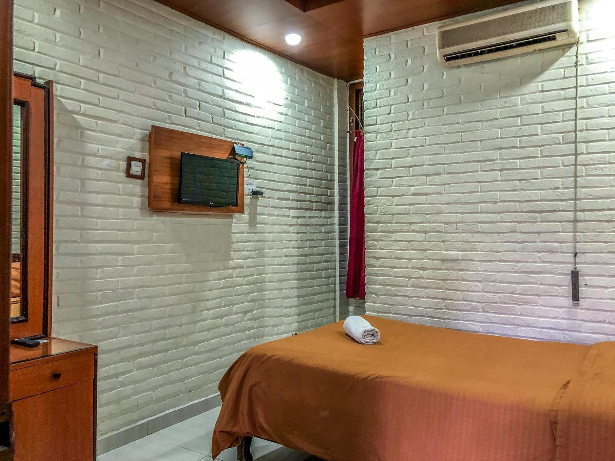 Arys Garden Hotel Yogyakarta Γιογκιακάρτα Εξωτερικό φωτογραφία