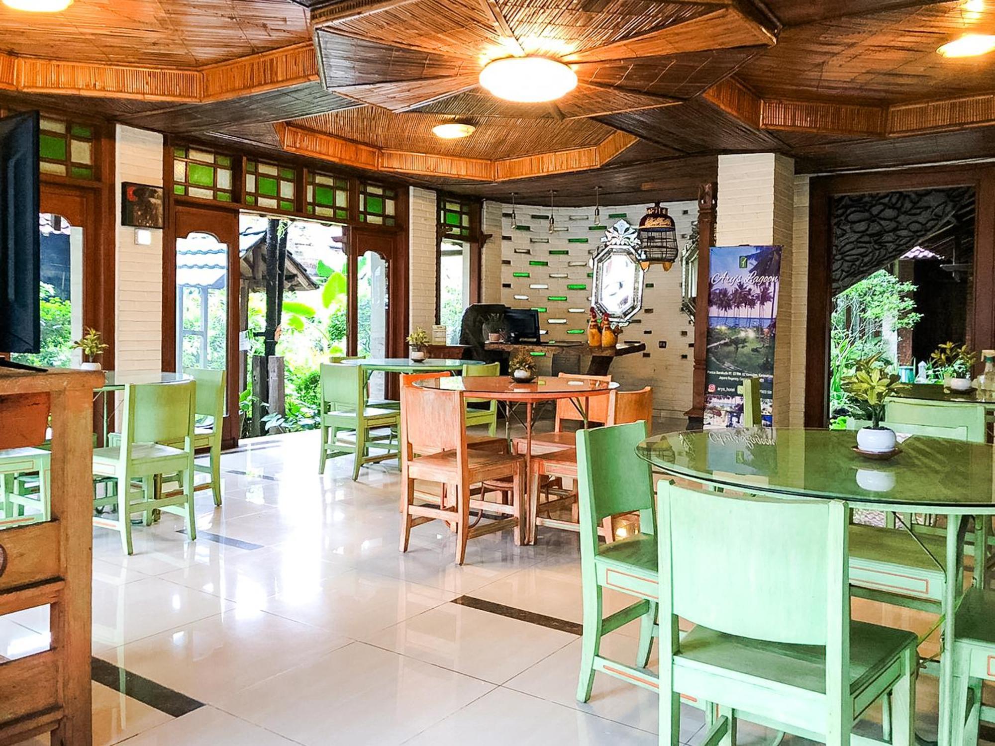 Arys Garden Hotel Yogyakarta Γιογκιακάρτα Εξωτερικό φωτογραφία