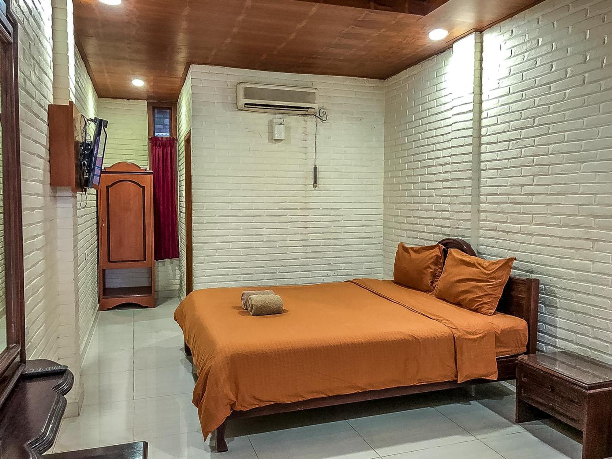 Arys Garden Hotel Yogyakarta Γιογκιακάρτα Εξωτερικό φωτογραφία