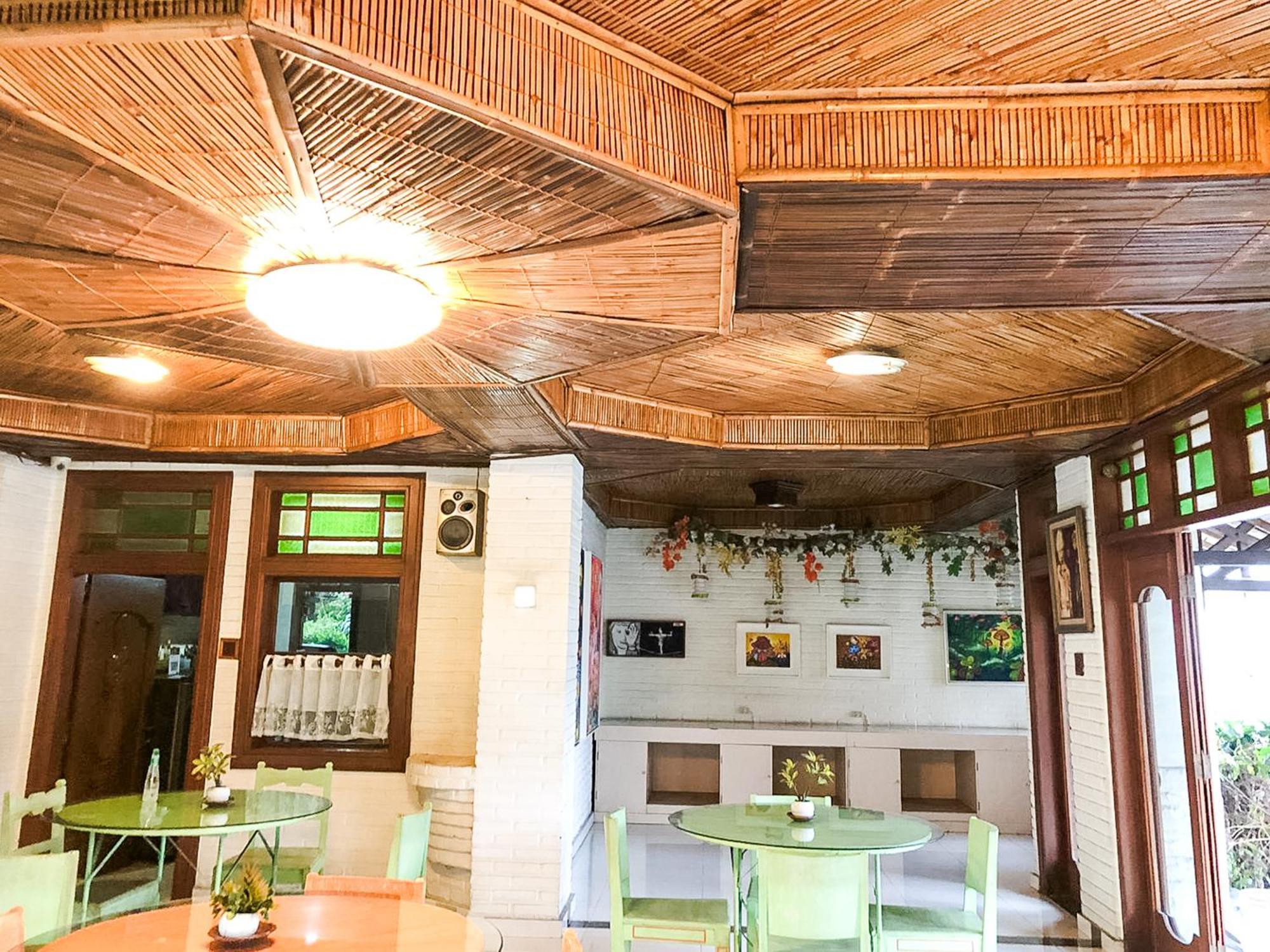 Arys Garden Hotel Yogyakarta Γιογκιακάρτα Εξωτερικό φωτογραφία